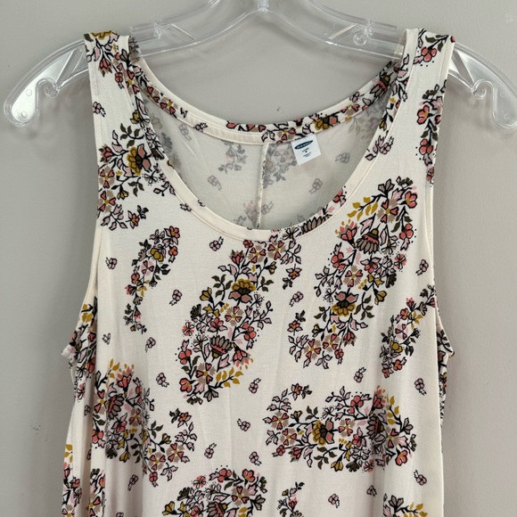 LIKE NEW Old Navy Floral Tank- Size S - Picture 2 of 10